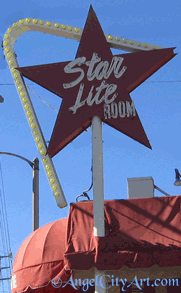 Vintage Star Lite Room Neon Studio City